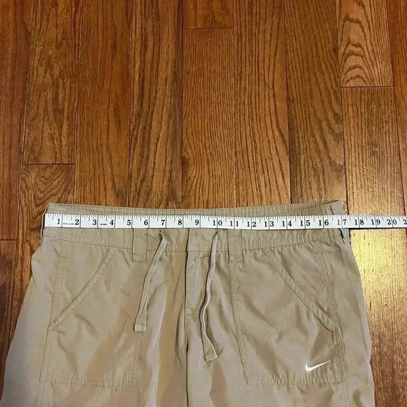 Nike Shorts Sz M((10-12) - Picture 4 of 4